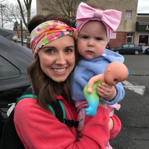 Meet your Posher, Elise - Picture 1 of 1